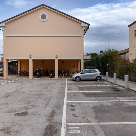 Elly'S Home Parcheggio Privato Ravenna Dış mekan fotoğraf
