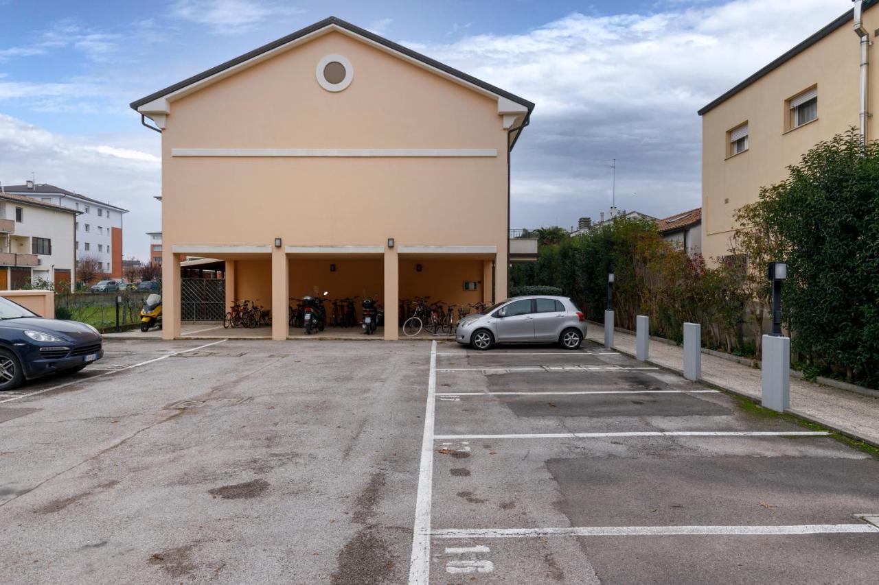 Elly'S Home Parcheggio Privato Ravenna Dış mekan fotoğraf